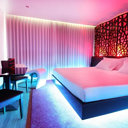 Silk Motel 3*